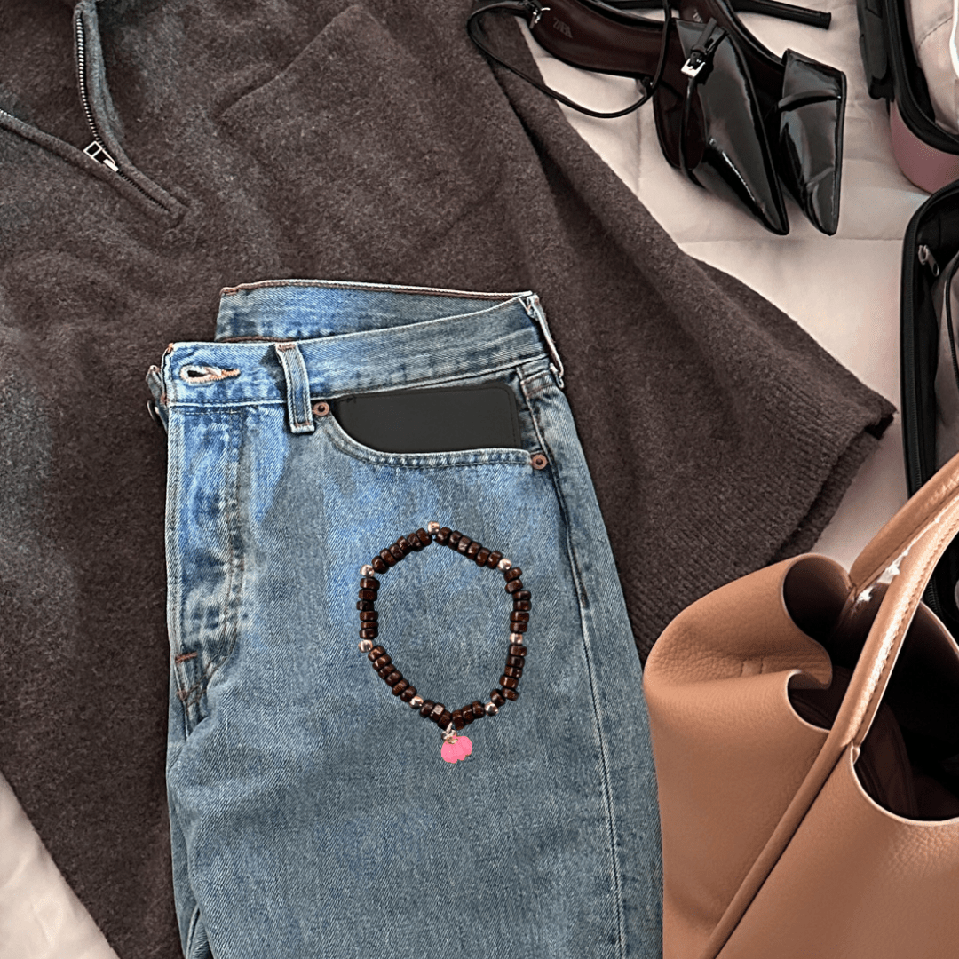 Wood Bead Bracelet with Charm β Boho Chic Jewelry Accessory - Splash of Charm