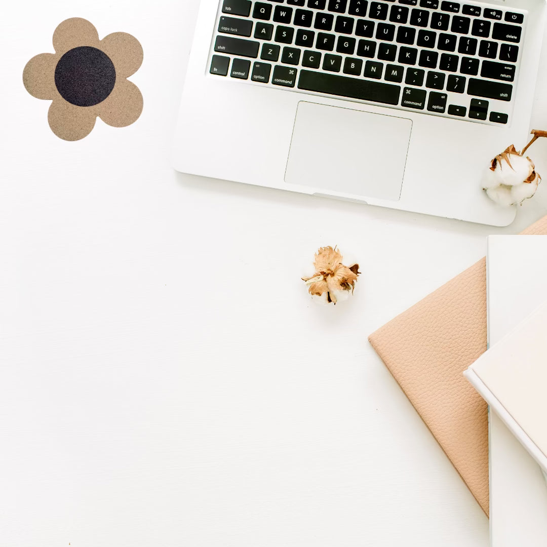 Flower-Shaped Cork Coaster – Cute & Functional Drink Accessory - Splash of Charm