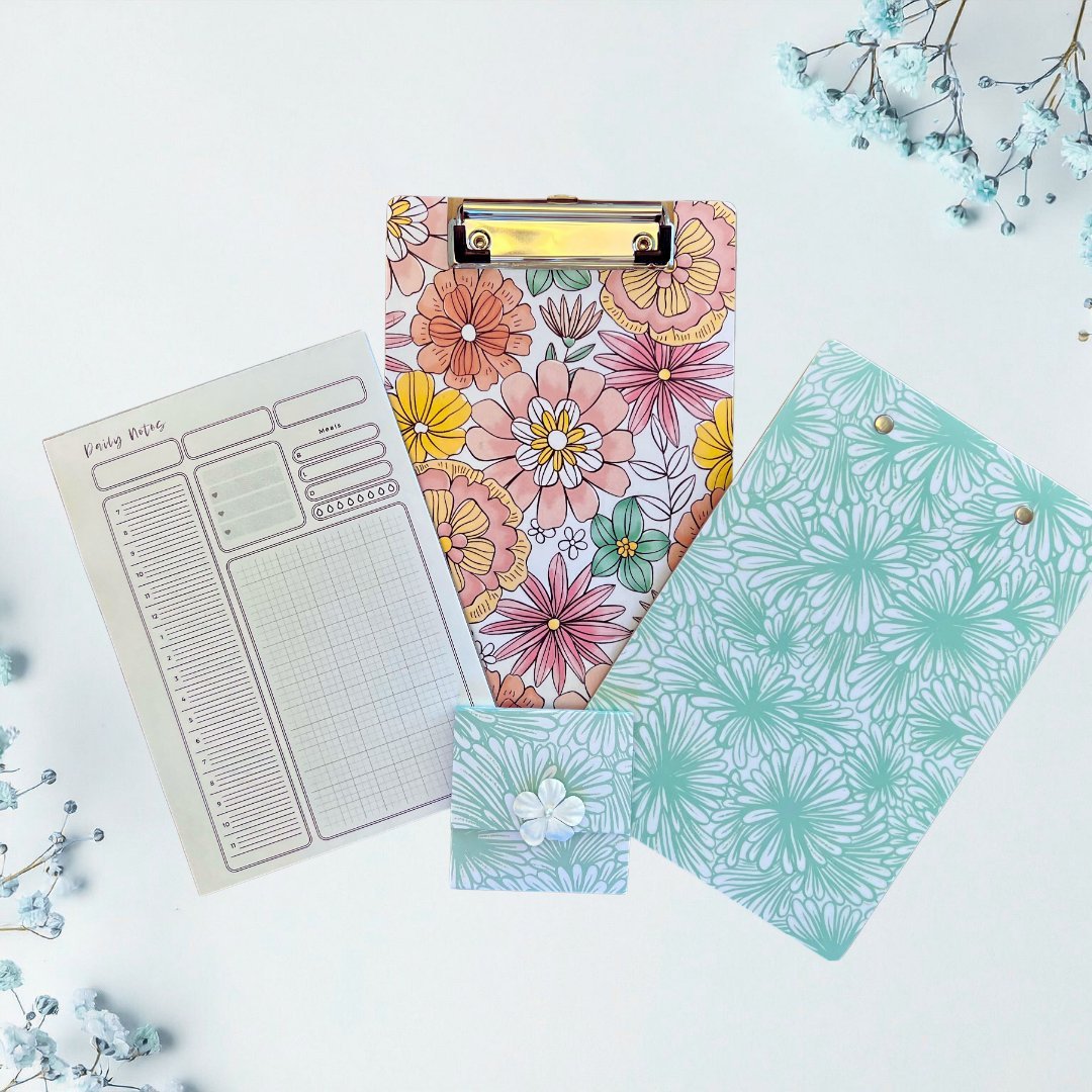 Vintage Inspired Clipboard Stationery Set – A5 Notepad & Sticky Notes - Splash of Charm